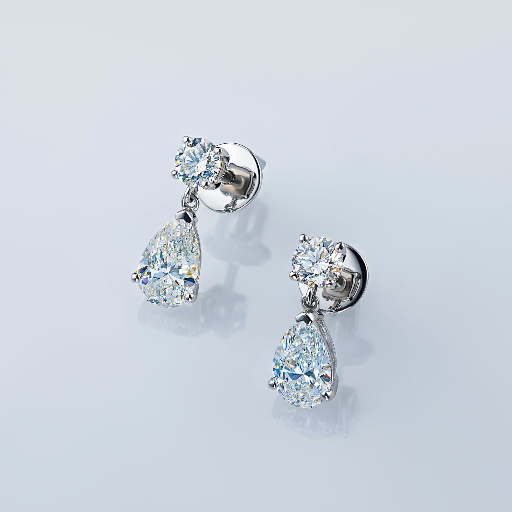14K White Gold Earring Studs with 4 Round-Cut Lab-Created Diamonds - Which Mark