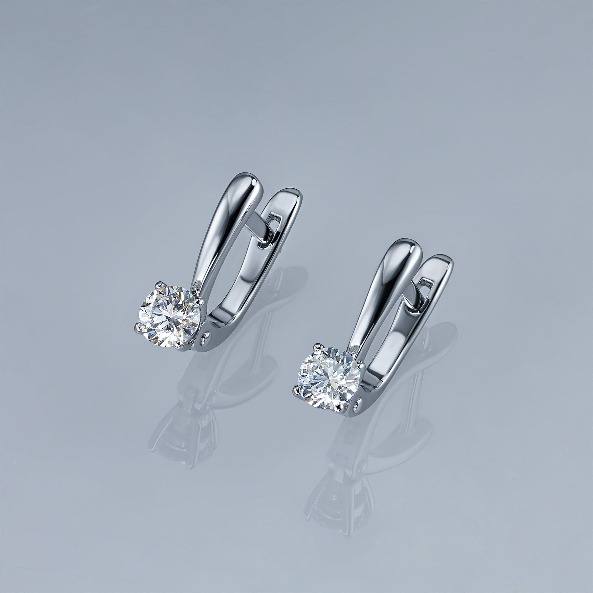 14K White Gold Earrings with 2 Round-Cut Lab-Created Diamonds 0.867 - Which Mark