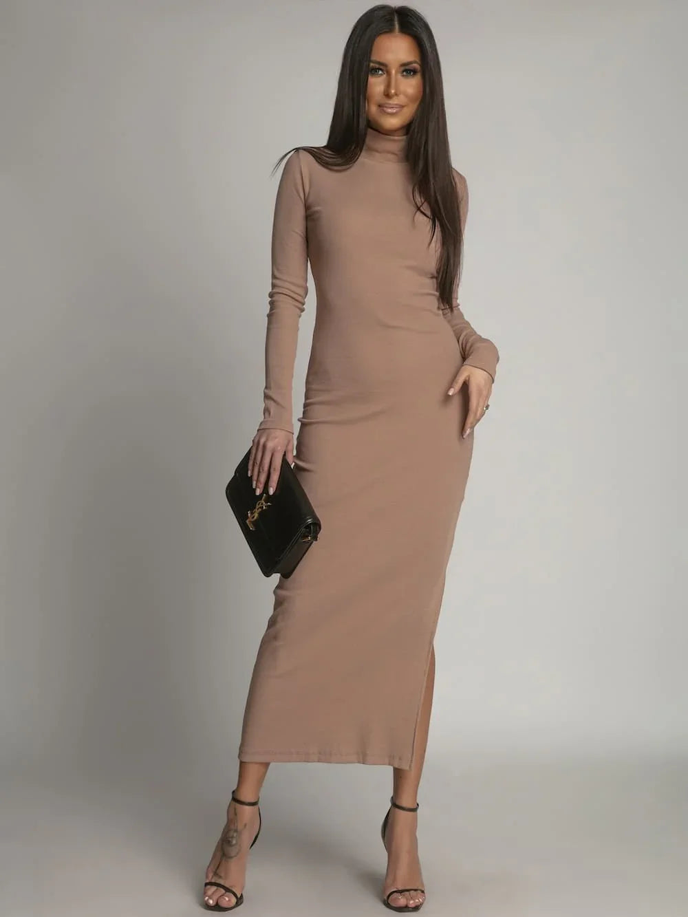 Cotton fitted maxi dress with cappuccino turtleneck FG680 - Which Mark