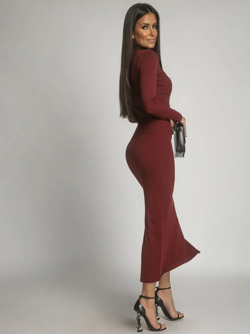 Cotton fitted maxi dress with a turtleneck, burgundy FG680 - Which Mark
