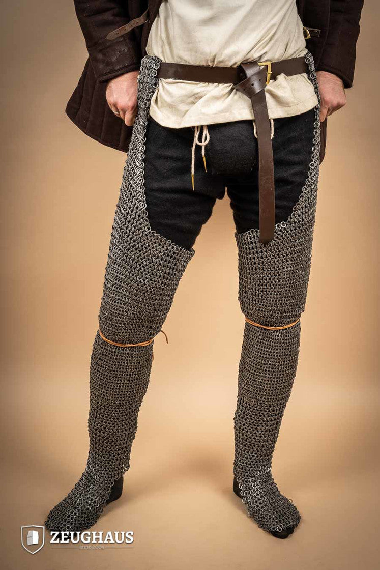 Chainmail Chausses Flatring Wedge Riveted 9mm Steel Oiled - Which Mark