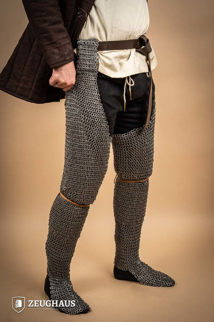 Chainmail Chausses Flatring Wedge Riveted 9mm Steel Oiled - Which Mark