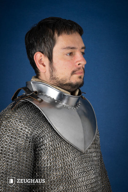 Gorget with Collar Polished - Which Mark